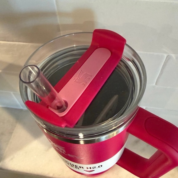 Stanley Valentine’s Limited Edition - Picture 2 of 4